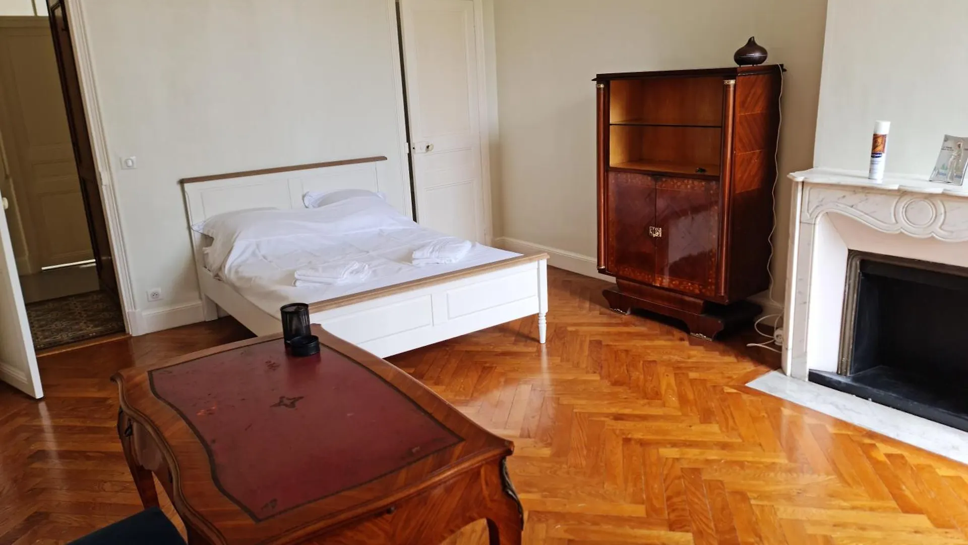 Apartment Appart Style Ancienne Centre Ville - 7 Min Plage Beaulieu-sur-Mer